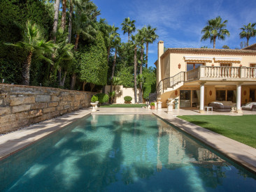 Villa in Marbella — photo 2
