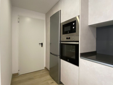 Apartment in Estepona — photo 5