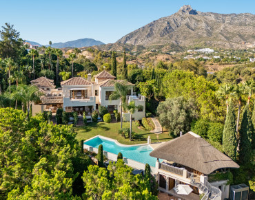 Villa for sale in Marbella Golden Mile, Las Lomas del Marbella Club, Marbella - SV2410