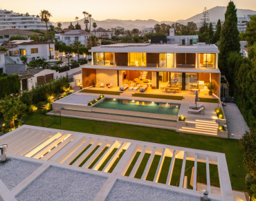 Villa for sale in Guadalmina Alta, Guadalmina, San Pedro de Alcantara - SV2388