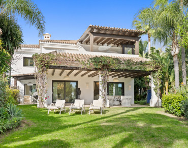 Villa for sale in Marbella Golden Mile, Lomas de Magna Marbella, Marbella - 4826MLV