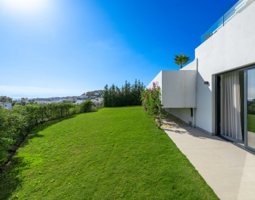 Villa for sale in Estepona - LS50167