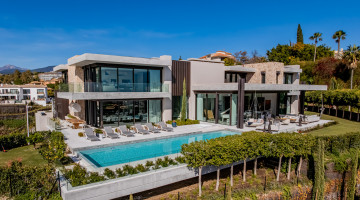 Villa for sale in Benahavis, Málaga €18.650.000 — photo 4 of 100