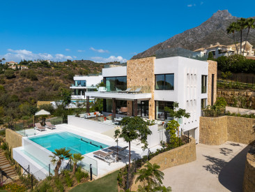 Villa in Marbella — photo 2
