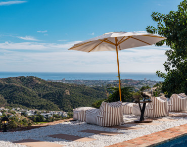 Villa for sale in El Madronal - HRB-01364P