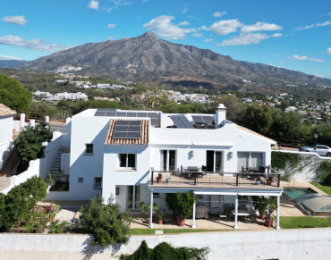 Villa for sale in Nueva Andalucia - 361-11888P