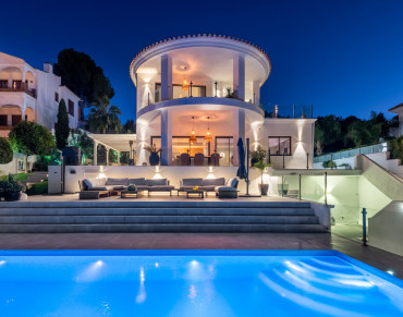 Villa for sale in La Cala Golf Resort, Mijas Costa - 361-12172P
