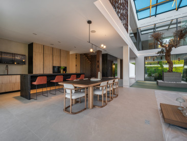 Villa in Marbella — photo 2