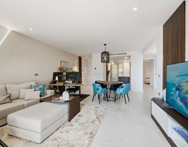 Apartment for sale in Estepona Town - CR2927