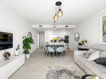 Apartment in Estepona — photo 4