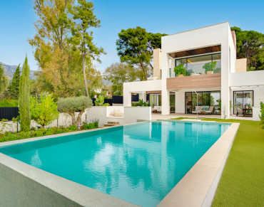 Villa for sale in Marbella Golden Mile - 5749MLV
