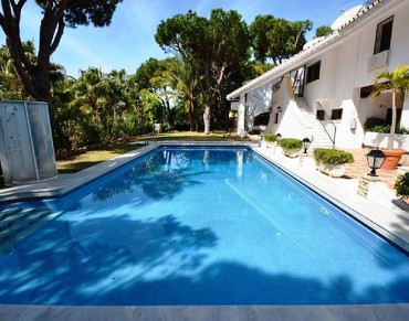 Villa for sale in Cabopino - KSSIR-23717P