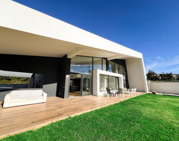 House - Detached Villa for sale in Bel Air - R4958104