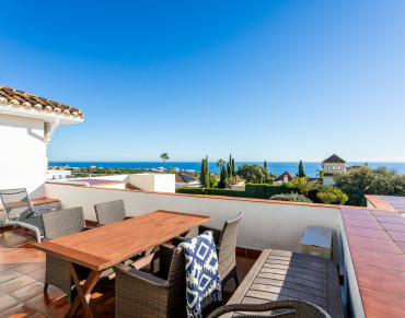 Town House for sale in Calahonda - ST6217