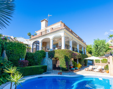 Villa for sale in Riviera del Sol - ST6213