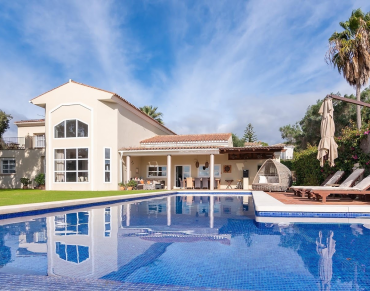 Villa for sale in Zona F - 312441