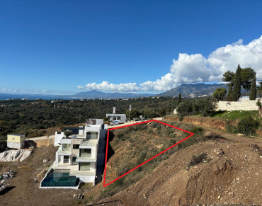 Plot for sale in Elviria - W-02XPW9