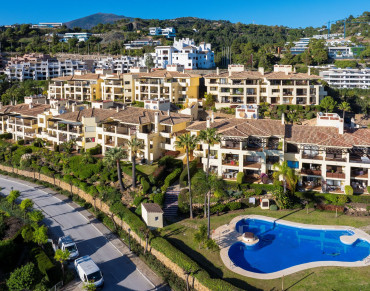 Apartment for sale in Los Arqueros, Benahavís - 79302KDT