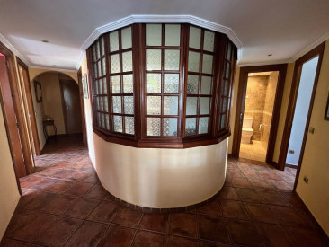 Apartment in Estepona — photo 4