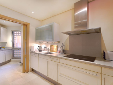 Apartment in Marbella — photo 4