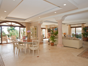 Villa in Marbella — photo 5