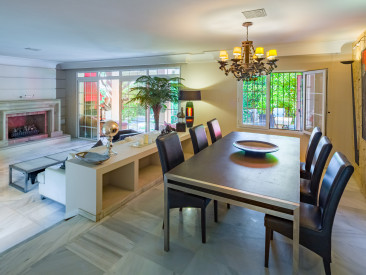 Villa in Marbella — photo 2