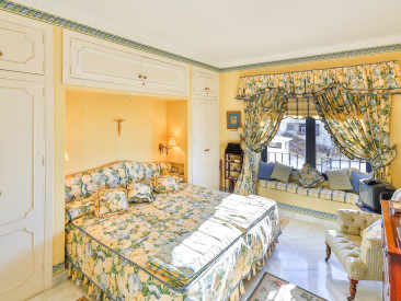 Apartment in Marbella — photo 2