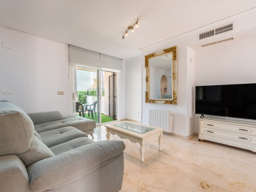 Town House in Marbella — photo 5