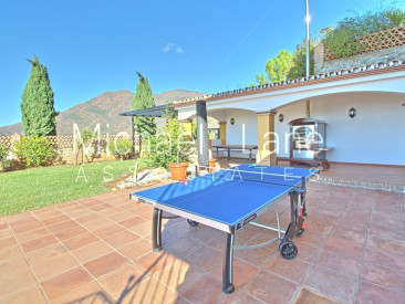 Finca in Estepona — photo 2