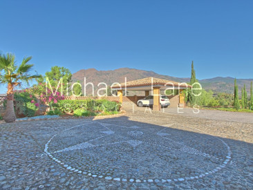 Finca in Estepona — photo 3