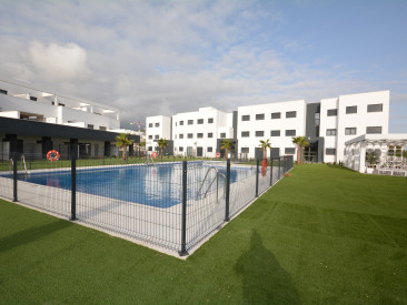 Apartment in Estepona — photo 3