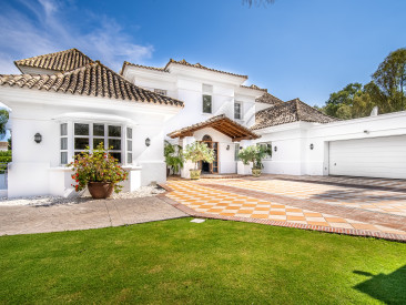 Villa in Marbella — photo 3