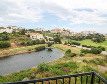  Spacious 3-Bedroom Semi-detached house for sale in Urbanización Riviera Sol