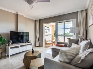 Apartment in Estepona Atalaya — photo 5