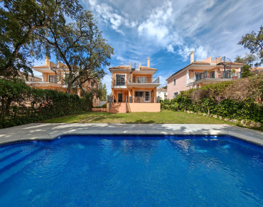 House for sale in Marbella East, Las Chapas, Marbella - BEMV1469