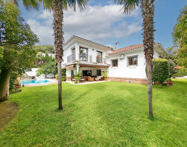 Villa for sale in Marbella East, Los Monteros, Marbella - BEMV1472