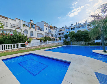 Town House for sale in Mijas Costa - BEMT323