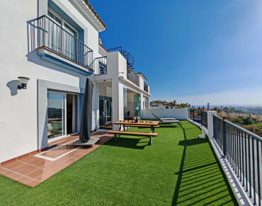 Apartment for sale in Paraiso Pueblo, Benahavis - BEMA1474