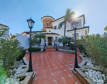 Villa for sale in Las Chapas - BEMV1492