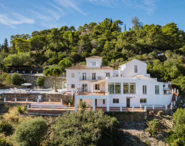 Villa for sale in Benahavis - JUST-00934P