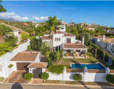 Villa for sale in Mijas Golf - BEMV1490