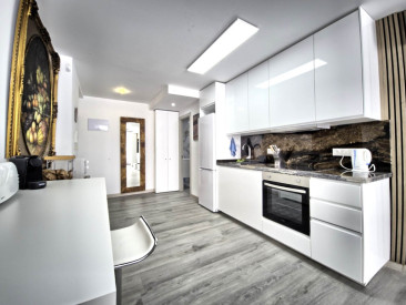 Apartment in Marbella — photo 3