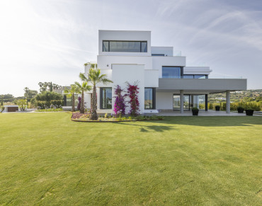 Villa for sale in Sotogrande Alto, Almenara, Sotogrande - HSN3-1422