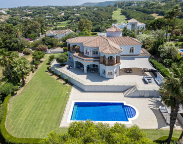 Villa for sale in Sotogrande Alto, Almenara, Sotogrande - HSN3-1465