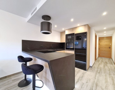 Apartment for sale in Estepona Town, Estepona - S4980601