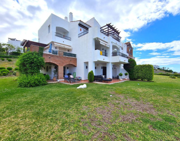 Apartment for sale in Los Arrayanes Golf, Benahavis - S5034646