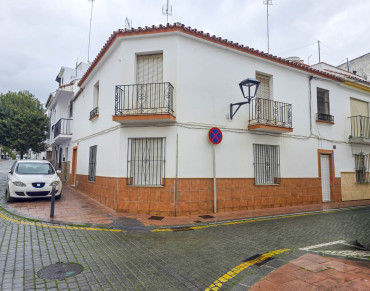 House for sale in Estepona Town, Estepona Centre, Estepona - S5292175