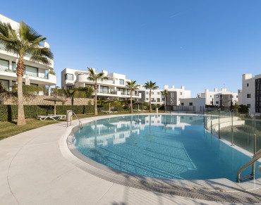 Apartment for sale in El Higueron, Fuengirola - ST6211