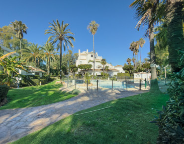 Apartment for sale in Elviria Playa - 194743