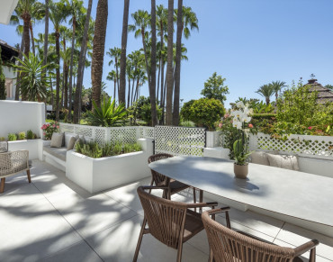 Apartment for sale in Marbella Golden Mile, Puente Romano, Marbella - BEMA1313
